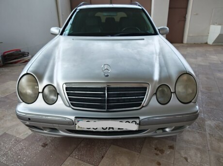 Mercedes E 200 2000