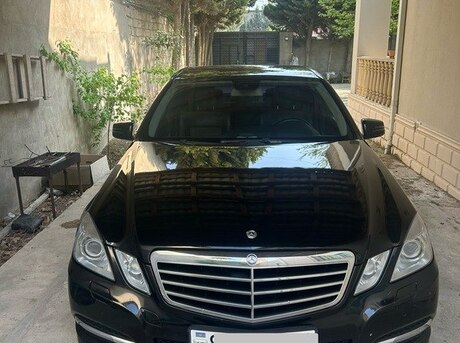 Mercedes E 250 2012