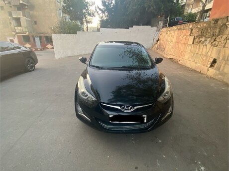 Hyundai Elantra 2013