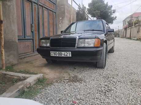 Mercedes 190 1990