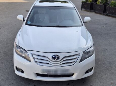 Toyota Camry 2011