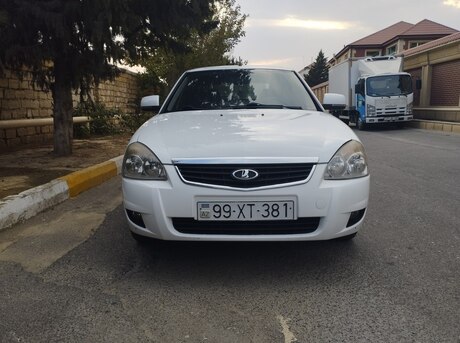 LADA (VAZ) Priora 2013