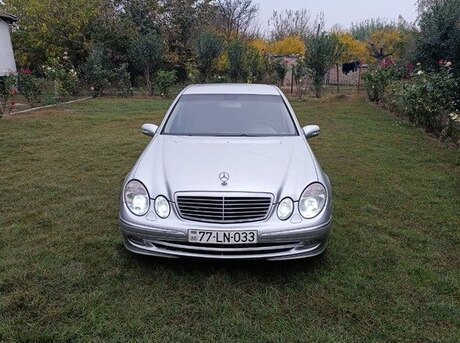 Mercedes E 270 2003