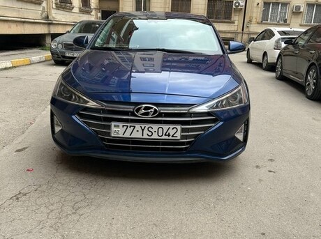 Hyundai Elantra 2018