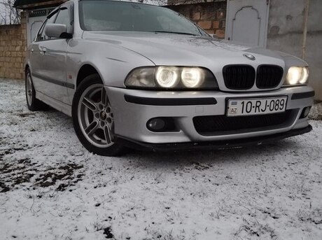 BMW 523 1998