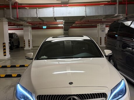 Mercedes C 300