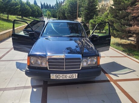 Mercedes E 260 1989