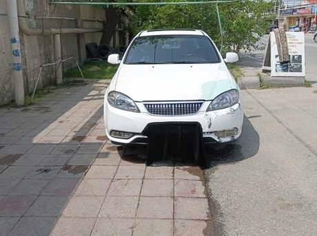 Daewoo Gentra 2014