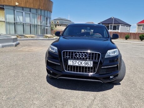 Audi Q7 2013