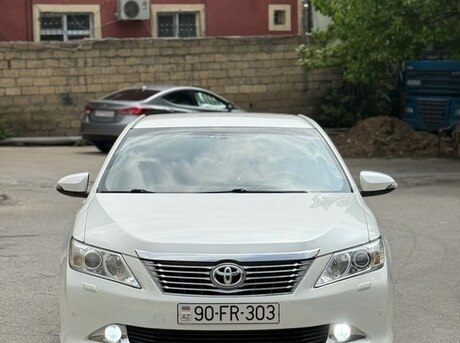 Toyota Camry 2012