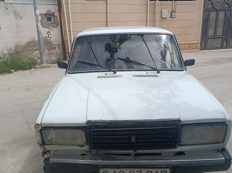LADA (VAZ) 2107 2001