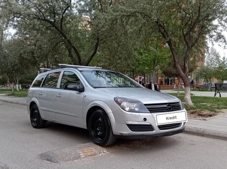 Opel Astra 2004
