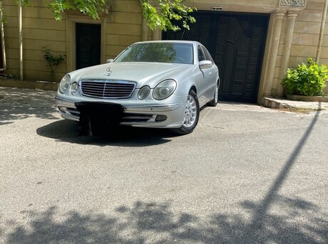 Mercedes E 220 d 2005