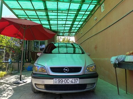 Opel Zafira 2000