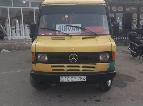 Mercedes 208 D 1992