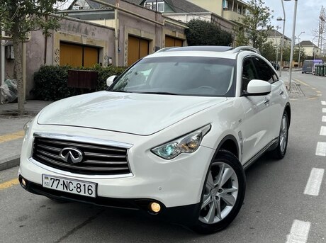 Infiniti FX35 2012