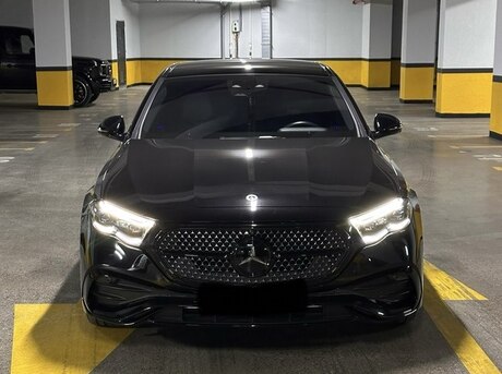 Mercedes E 300 e