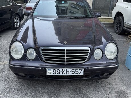 Mercedes E 240 2001