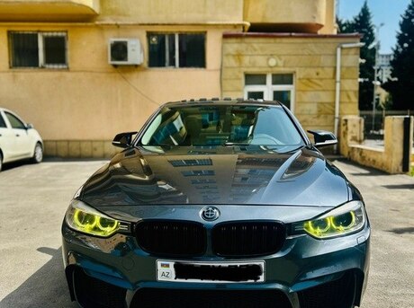 BMW 328 2014