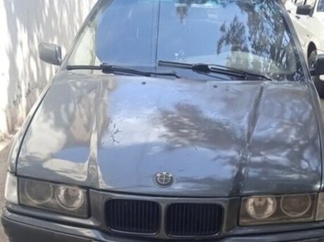 BMW 320 1994