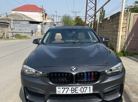 BMW 328 2014