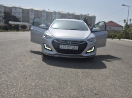 Hyundai i30 2013