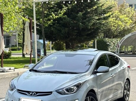 Hyundai Elantra 2014