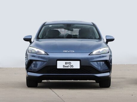 BYD  2025
