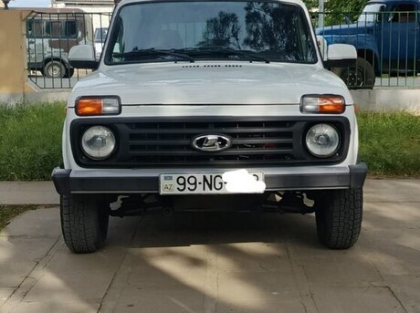 LADA (VAZ) Niva