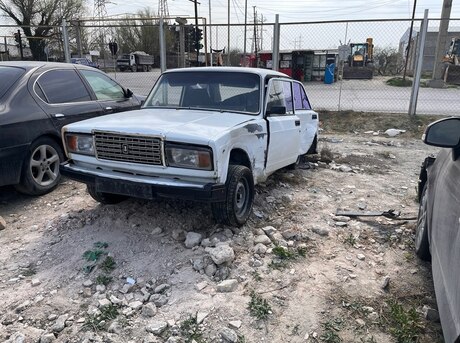 LADA (VAZ) 2107 2003