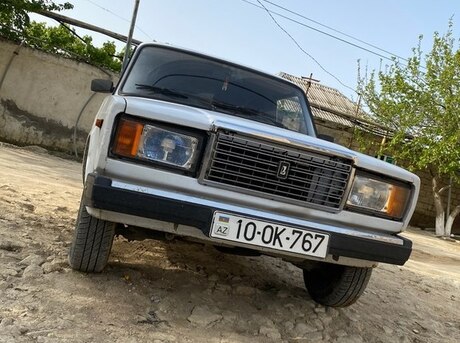 LADA (VAZ) 2107 2005