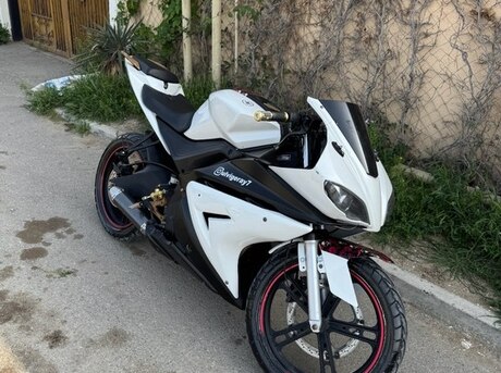 Yamaha  2014