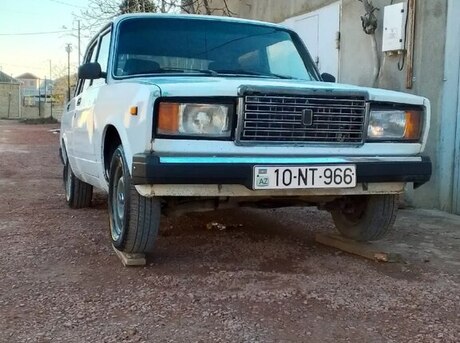 LADA (VAZ) 2107 2005