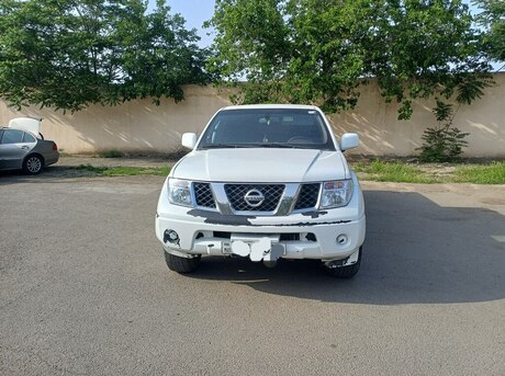 Nissan Navara 2010