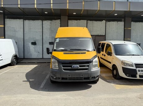 Ford Transit 2008