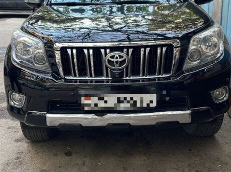 Toyota Land Cruiser Prado 2012