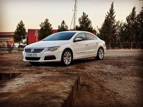 Volkswagen Passat CC 2010