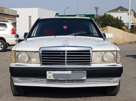 Mercedes 190 1990