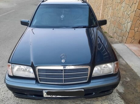 Mercedes C 220 d 2000
