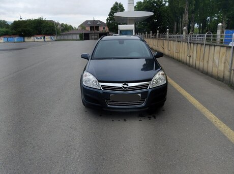 Opel Astra 2008