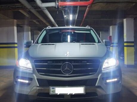 Mercedes ML 350 4MATIC 2012