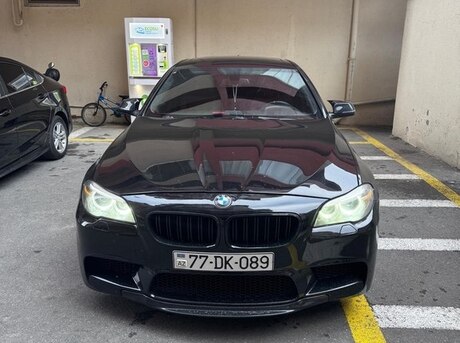BMW 528 2015