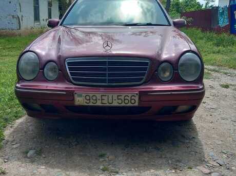 Mercedes E 220 d 2000