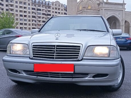 Mercedes C 220 d 2000