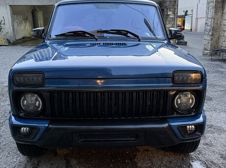 LADA (VAZ) Niva 2015