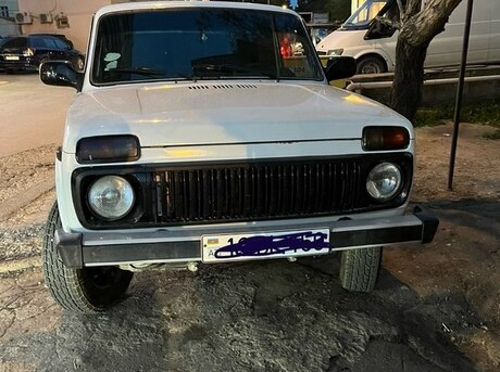 LADA (VAZ) Niva 2008