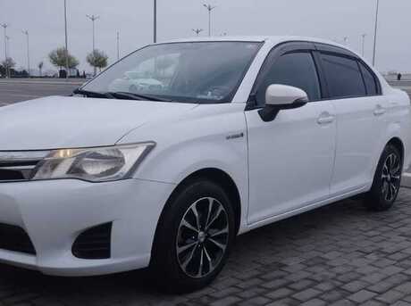 Toyota Corolla Axio 2014