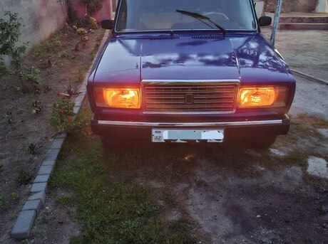 LADA (VAZ) 2107 2003