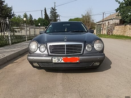 Mercedes E 200 1998