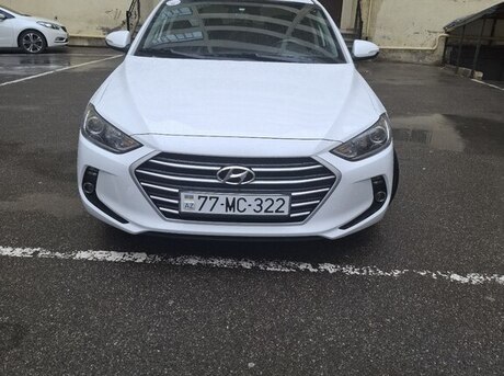Hyundai Avante 2015